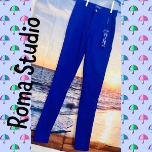 Roma Studio Skinny Jeggings with Extra Button NWT Neon Blue